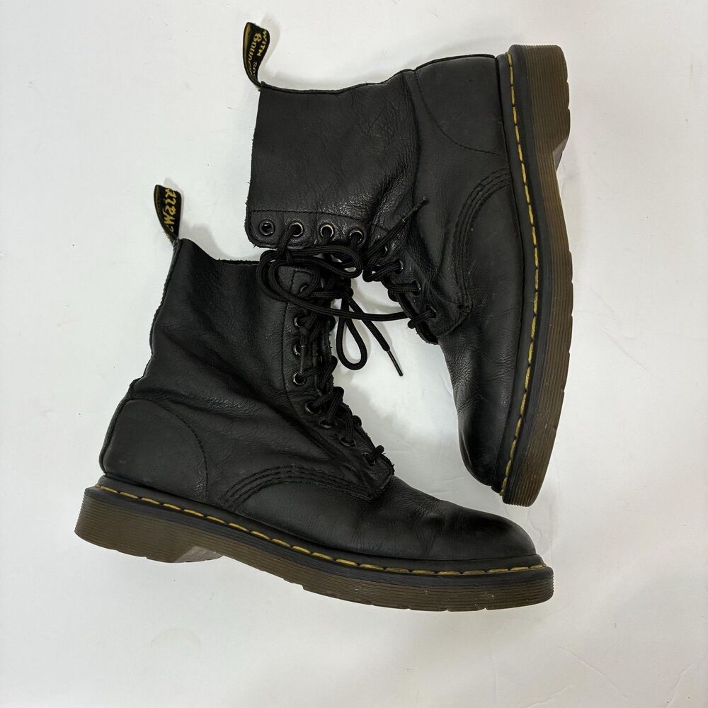 Dr. Martens Pascal Boots Womens Size 8 Black Leather Combat Lace Up Mid Calf
